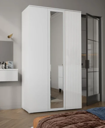 Шкаф трехстворчатый Ливерпуль, белый /белый глянец 